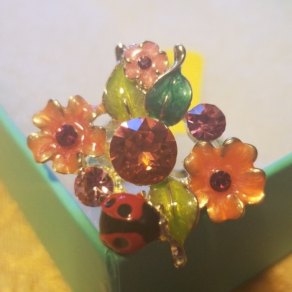 Flower ladybug ring - Picture 5 of 5